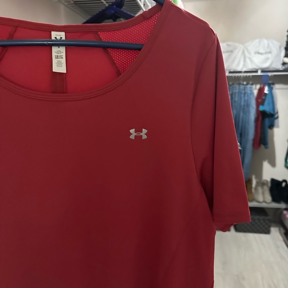 Under Armor athletic shirt size large - Picture 3 of 8